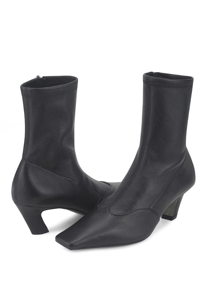 Bota Cavage Preta - 34 - Bota - CAVAGE Loja de moda feminina com roupa, acessórios
