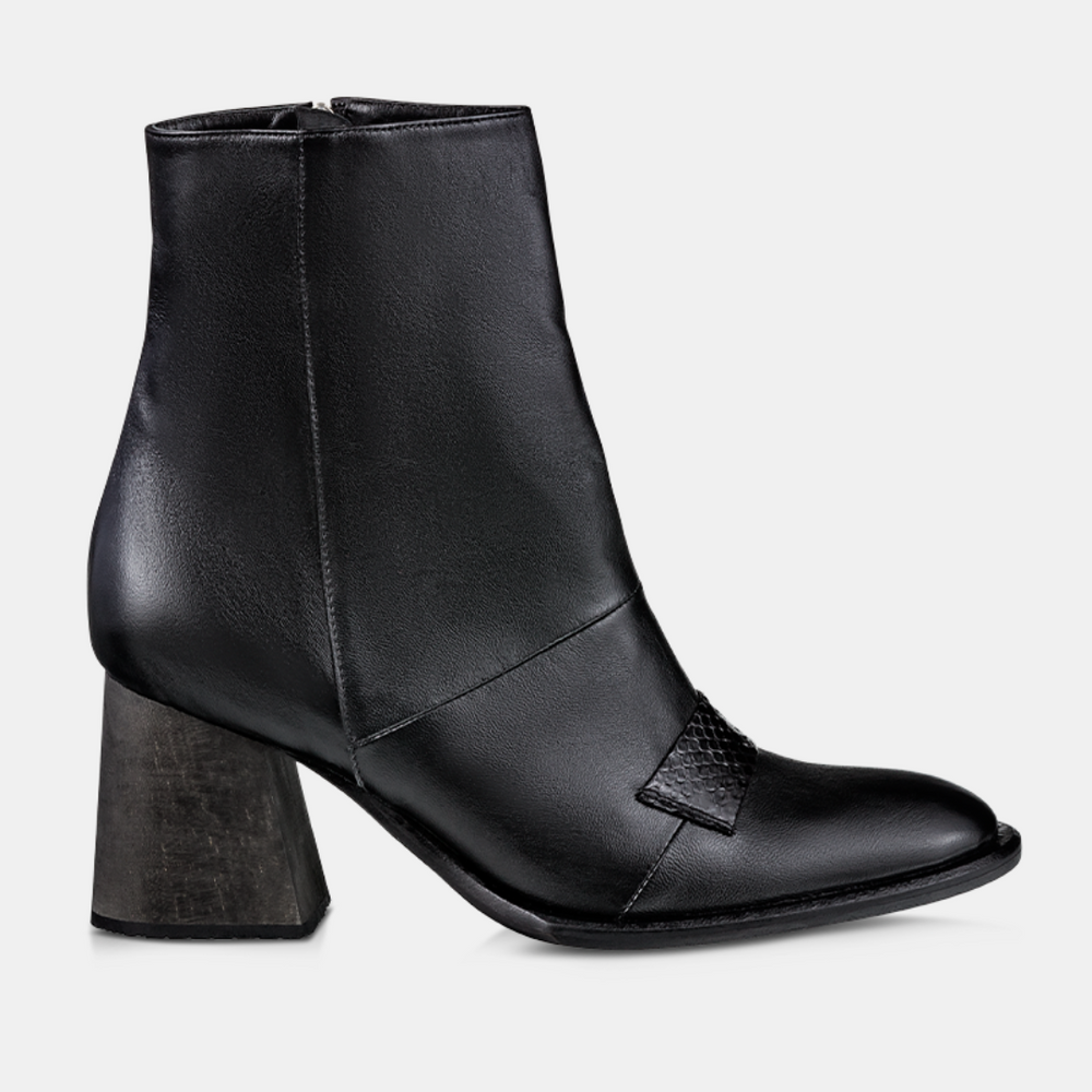 Bota Ferri Preta - Salammbô Boutique