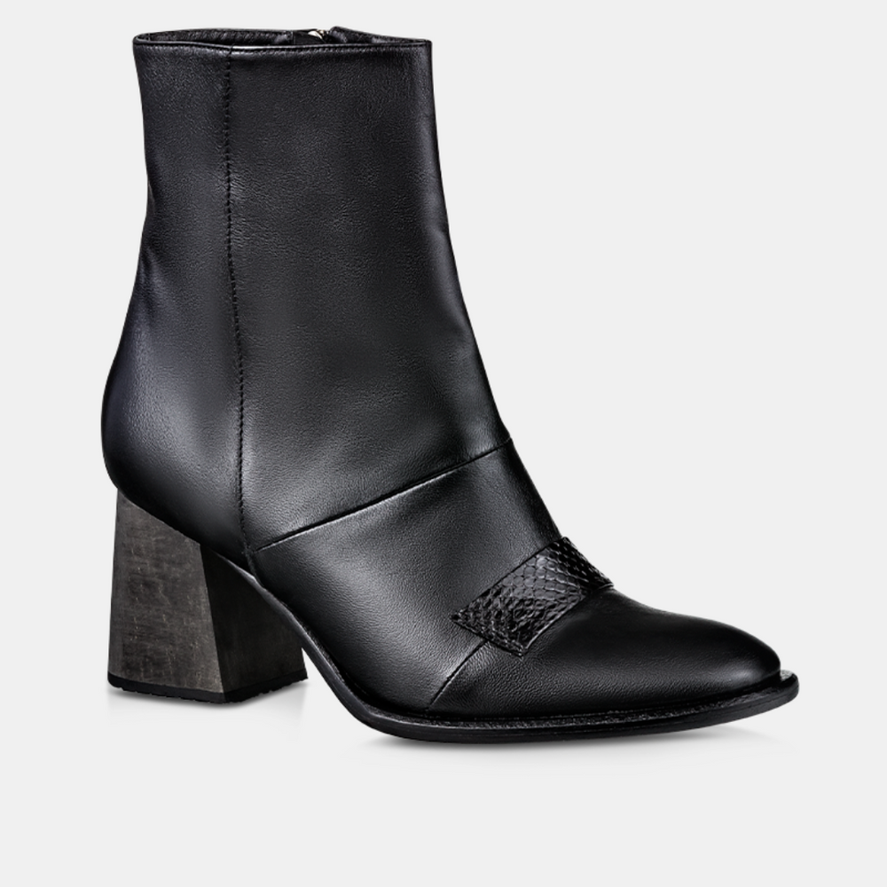 Bota Ferri Preta - Salammbô Boutique