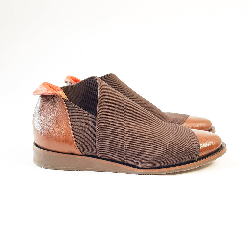 Bota FERRI Elástico Marrom - 34 - Bota - Salammbô Boutique Loja de moda feminina com roupa, acessórios